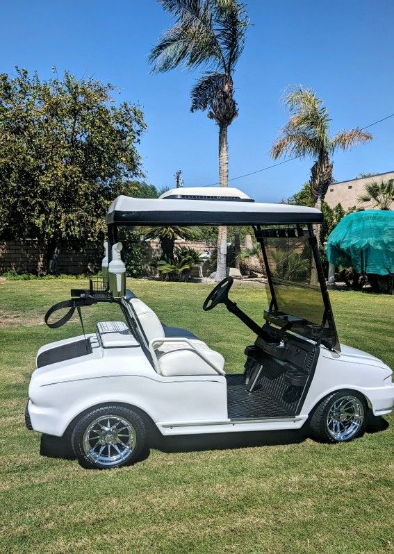 Glam Club Car