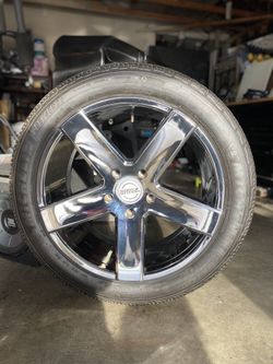 4 Heavy Hitter Rims with tires 
