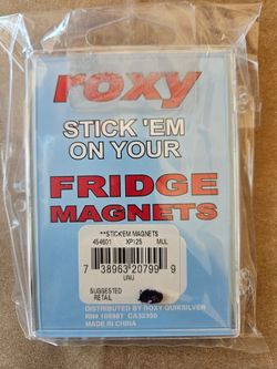 Roxy Magnets