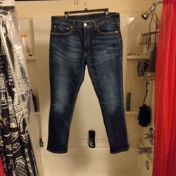 Used Once Now Levi Jeans Sz 36x30 In Great Shape . Pick-up Only!!