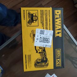  Dwault Oscillator 3 Speed  Multi Tool