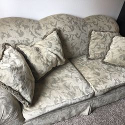 Comfy Green Loveseat 