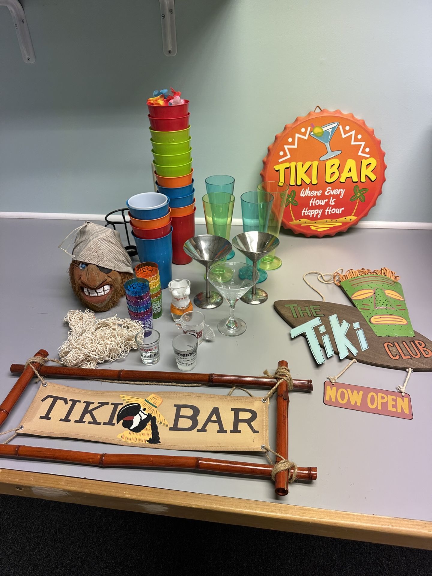 Tiki Bar 
