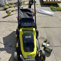 Podadora Rioby Batería Y Cargador 