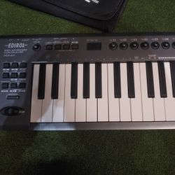 Edirol PCR-M1 Midi Keyboard Controller 