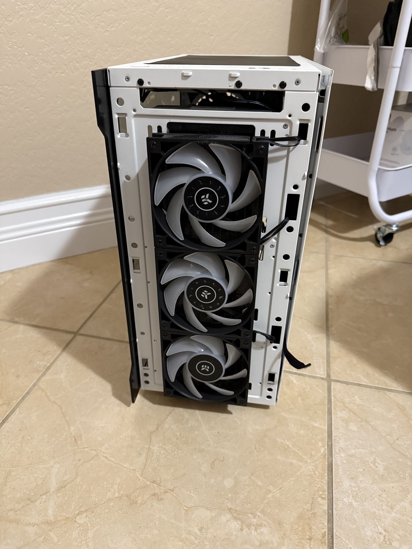 Ryzen 7 5800x3d gigabyte b550 mother board AM4 with AIO included in case