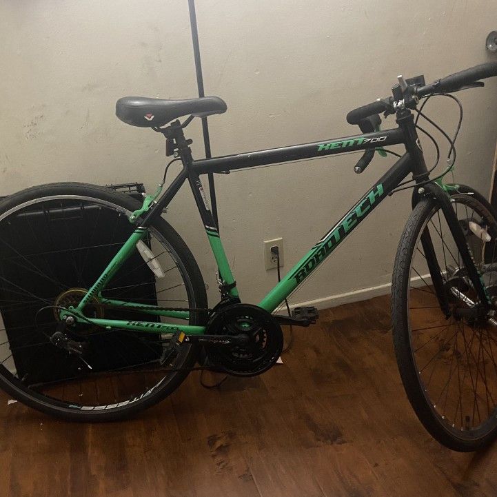 Kent Road tech 700c Bicycle