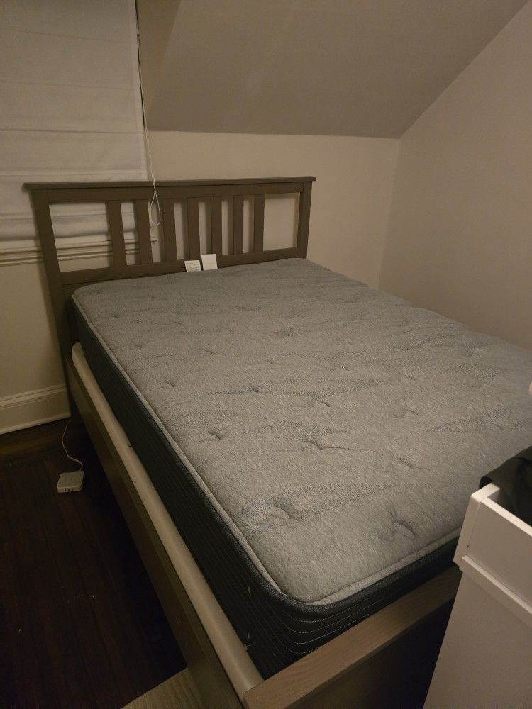Full size bed, mattress and box spring,All Products : American Fashion Style Bags On Sale