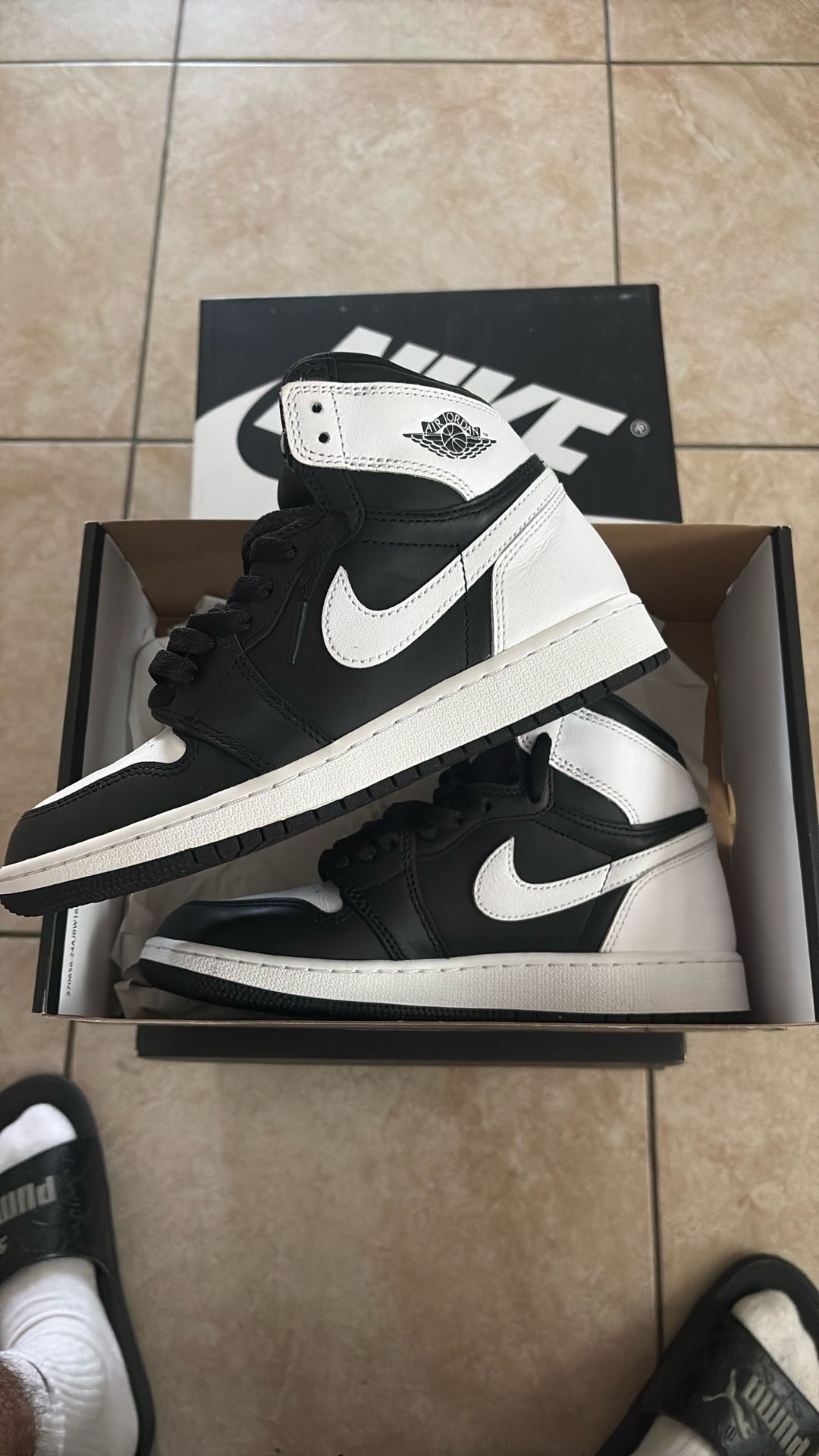 Jordan, One Retro High Og Size 5.5 Y