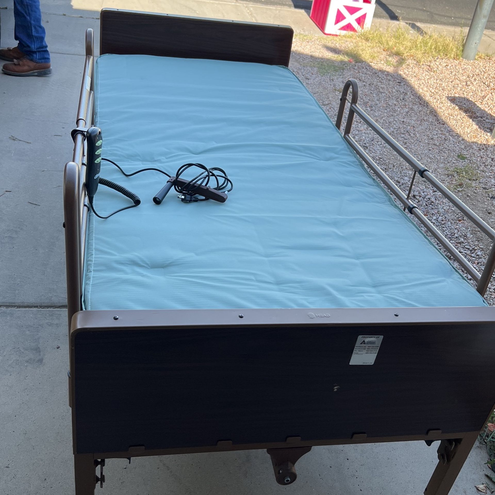 Adjustable Bed With Side Rails for Sale in Peoria, AZ OfferUp