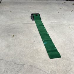 Putting Mat