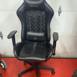 Spieltek Gaming Chair