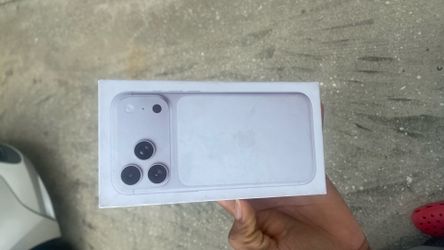 iPhone 17 pro max