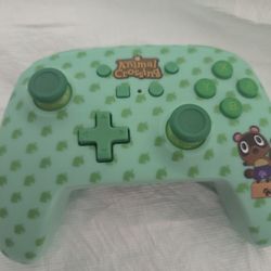 Animal Crossing Themed Nintendo Switch Controller 