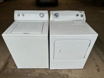 Whirlpool Washer and gas dryer