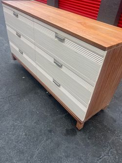 Modern solid wood Brazilian 6 drawers dresser