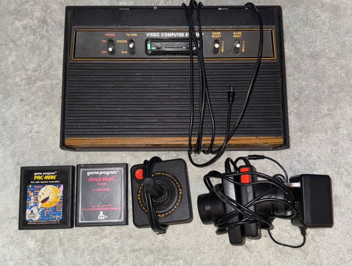 ATARI 2600 CONSOLE WITH VIDEO GAME & CONTROLLER,All Products : American Fashion Style Bags On Sale