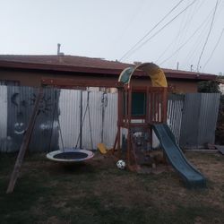 KID'S SLIDE AND SWING SET