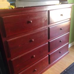 New pinewood 8 Drawer Dresser