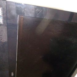 Vizio Flat Screen 47 Inch TV 