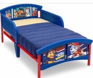 Toddler bed  in great condition