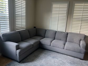 Sectional sofa