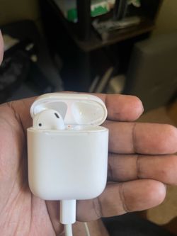 Apple AirPods