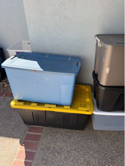 Storage bins totes