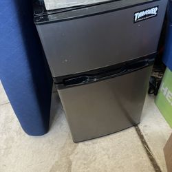 Mini fridge