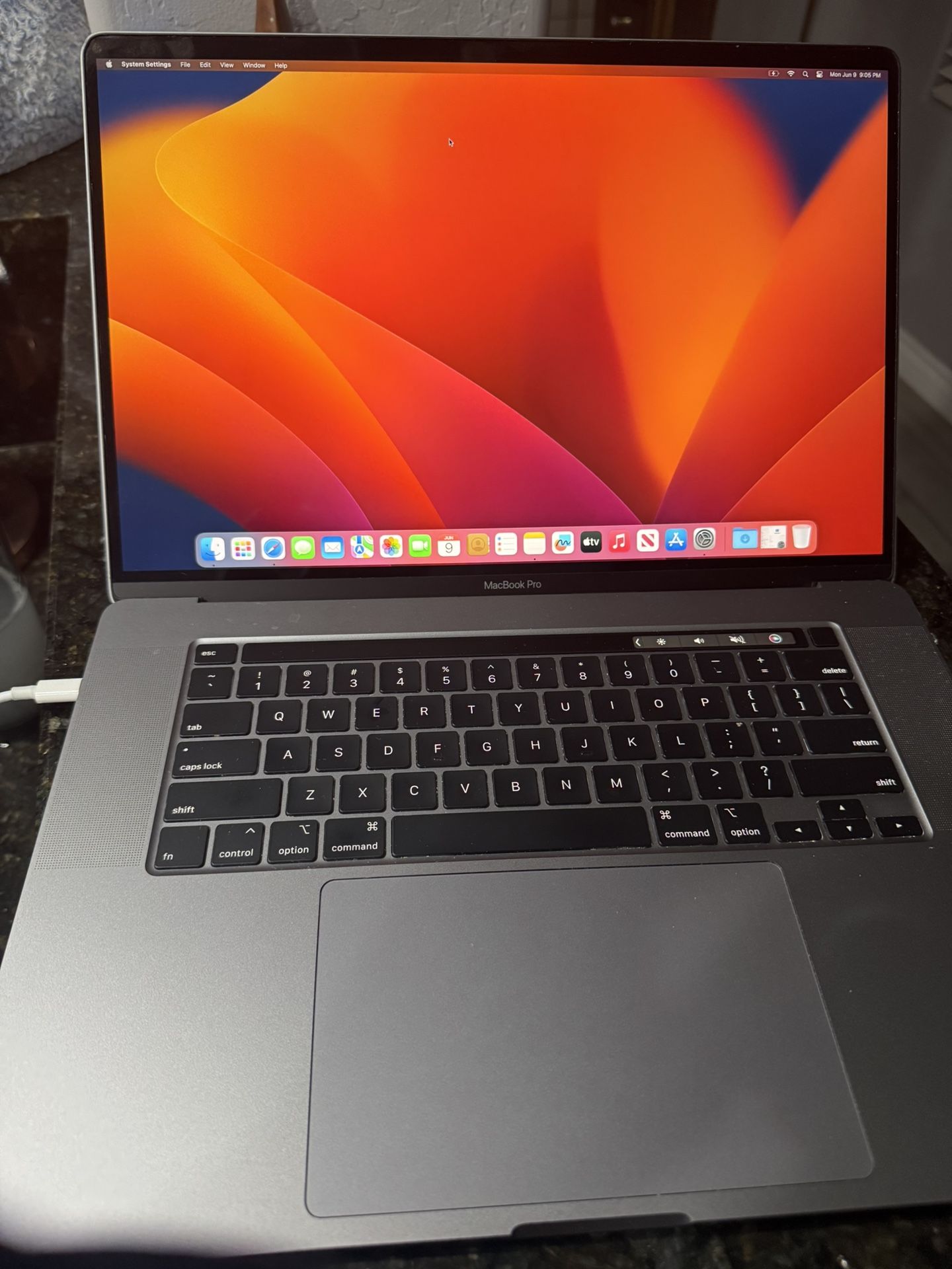 MacBook Pro 16-inch (2019) – 512GB SSD – Excellent Condition