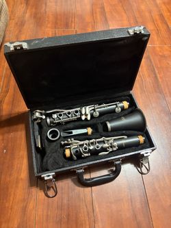 Clarinet with Hard Case and Accessories