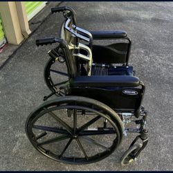 Drive Tracer EX2 Wheelchair With Footrests