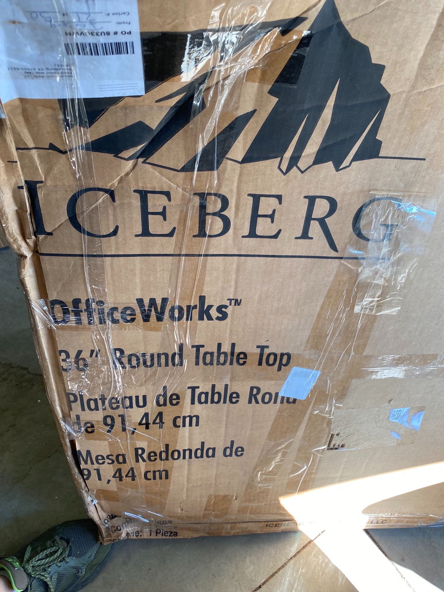 Iceberg 26” Round Table Top (only)