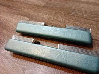 64 IMPALA ARMREST