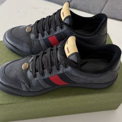 Men’s Gucci GG Screener sneaker.  Gucci 8  (10 In US Shoes ) 