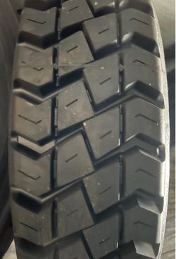 LP24.5 Recap Tires