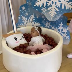Mini Ball Pit