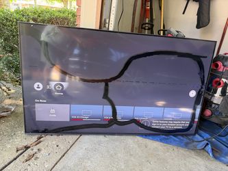 65 inch TCL TV – Cracked Screen
