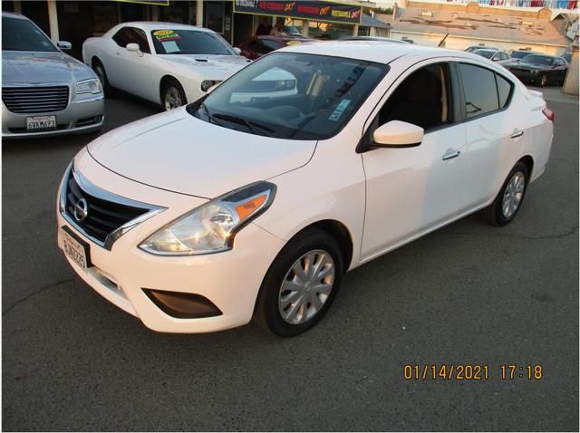 2017 Nissan Versa Sv Sedan 4D