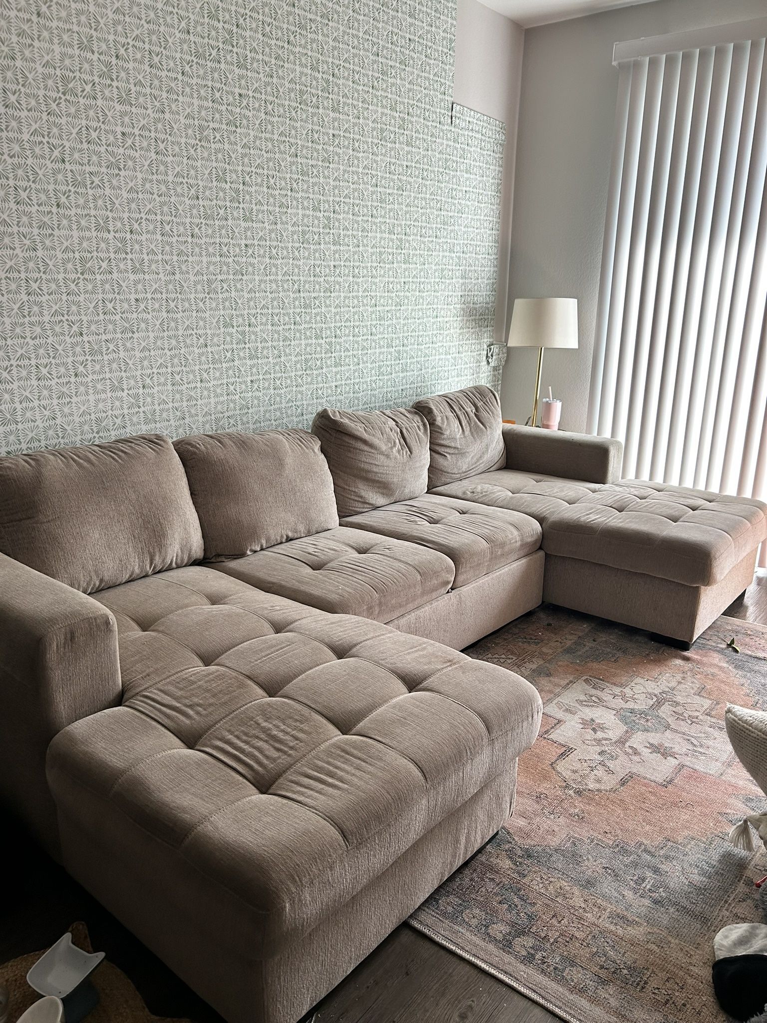 Sectional Sleeper Sofa w/ Storage & Pull Out