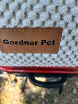 New Gardner pet steps for a small Dog or cat