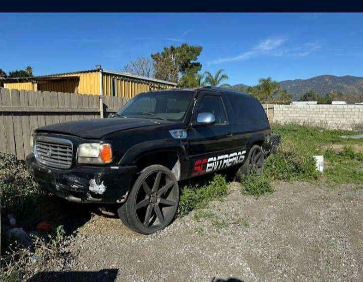 2Door Tahoe/Caddy Conversion 