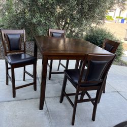 Pub Bar Dining Table Set
