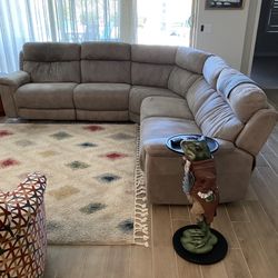 Sofa Five Piece Sectional With Three Power Recliner Sections