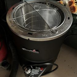 Brand New Charbroil Oilless Fryer 