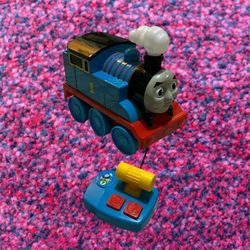 Thomas the Train Tank Engine Stop & Go RC Remote Control Toy Nikko Train 2016
