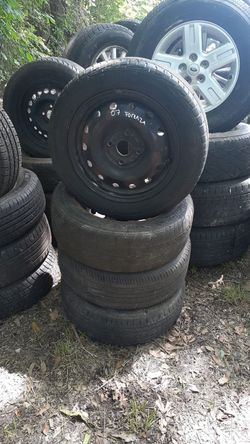 2007 SUZUKI FORENZA OEM WHEELS !!