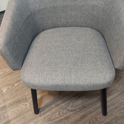 SET OF 4 CHAIRS