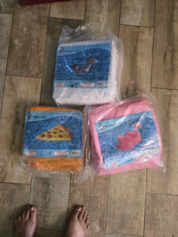 Giant pool floats  $6