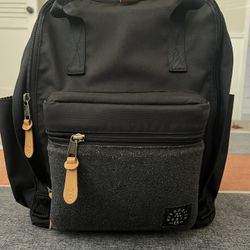 Unisex Diaper Bag With Changing Mat